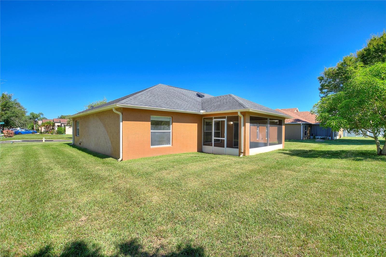 EAST LAKE COVE PH 1 - Residential Lease