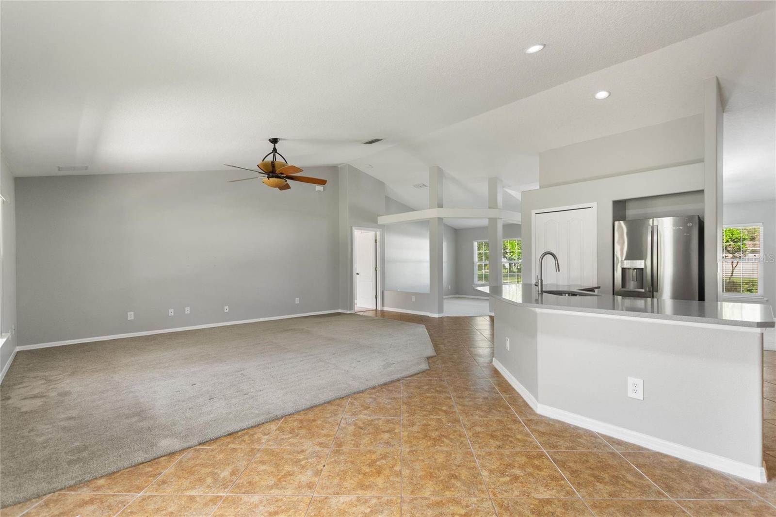 EAST LAKE COVE PH 1 - Residential Lease