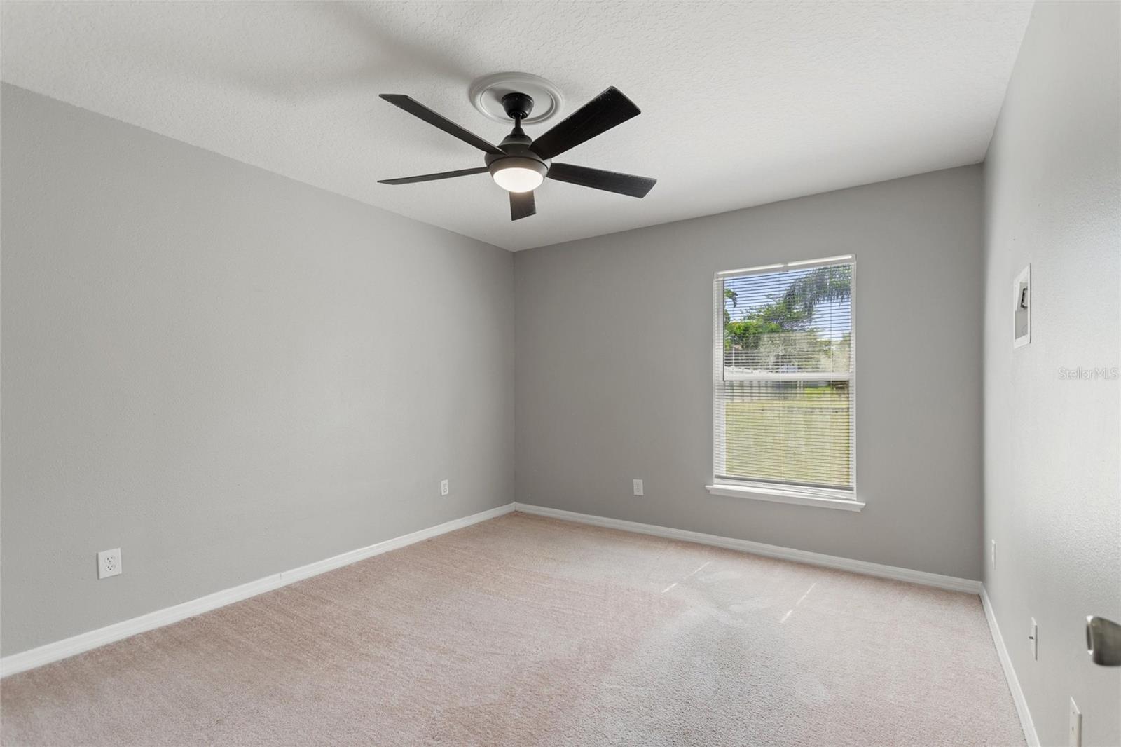 EAST LAKE COVE PH 1 - Residential Lease