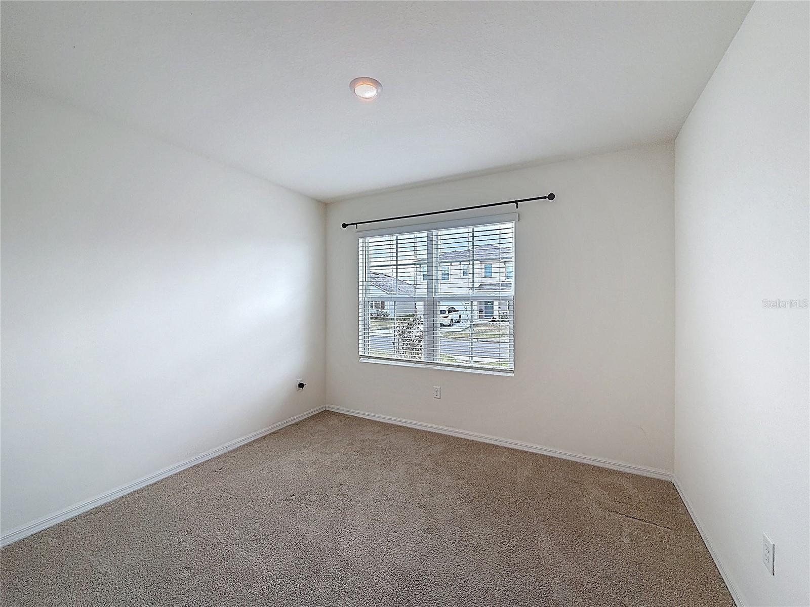 EDEN HILLS PH 2 - Residential Lease