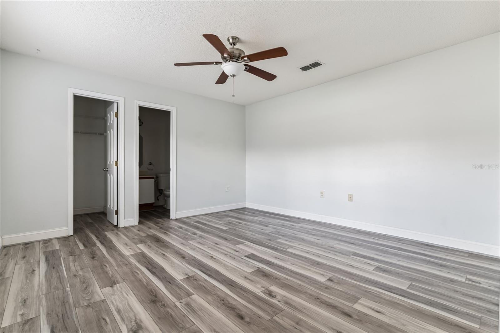 TWIN RIVERS SEC 4 UNIT 2 - Residential