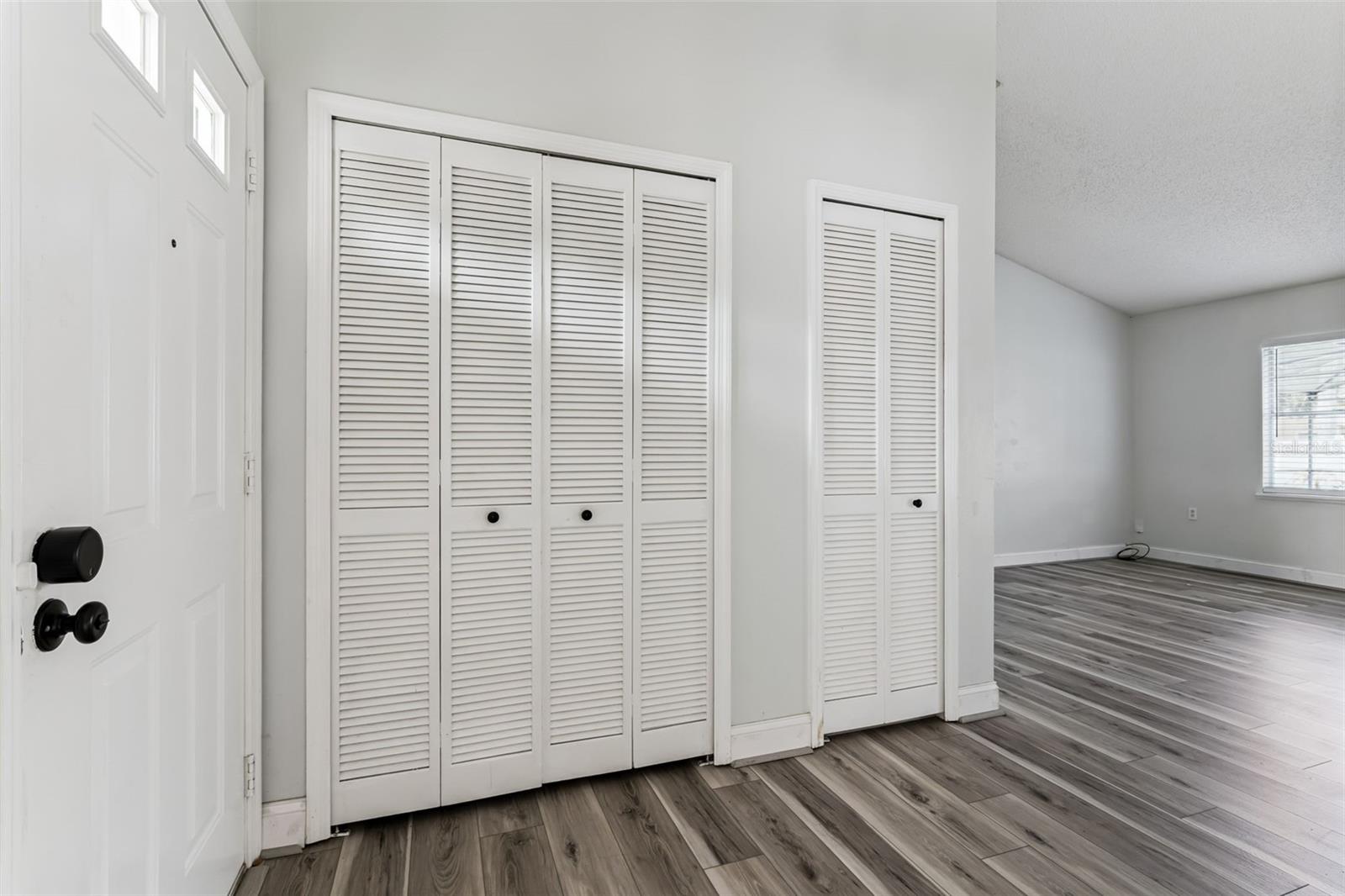 1054 SEMINOLE CREEK DRIVE