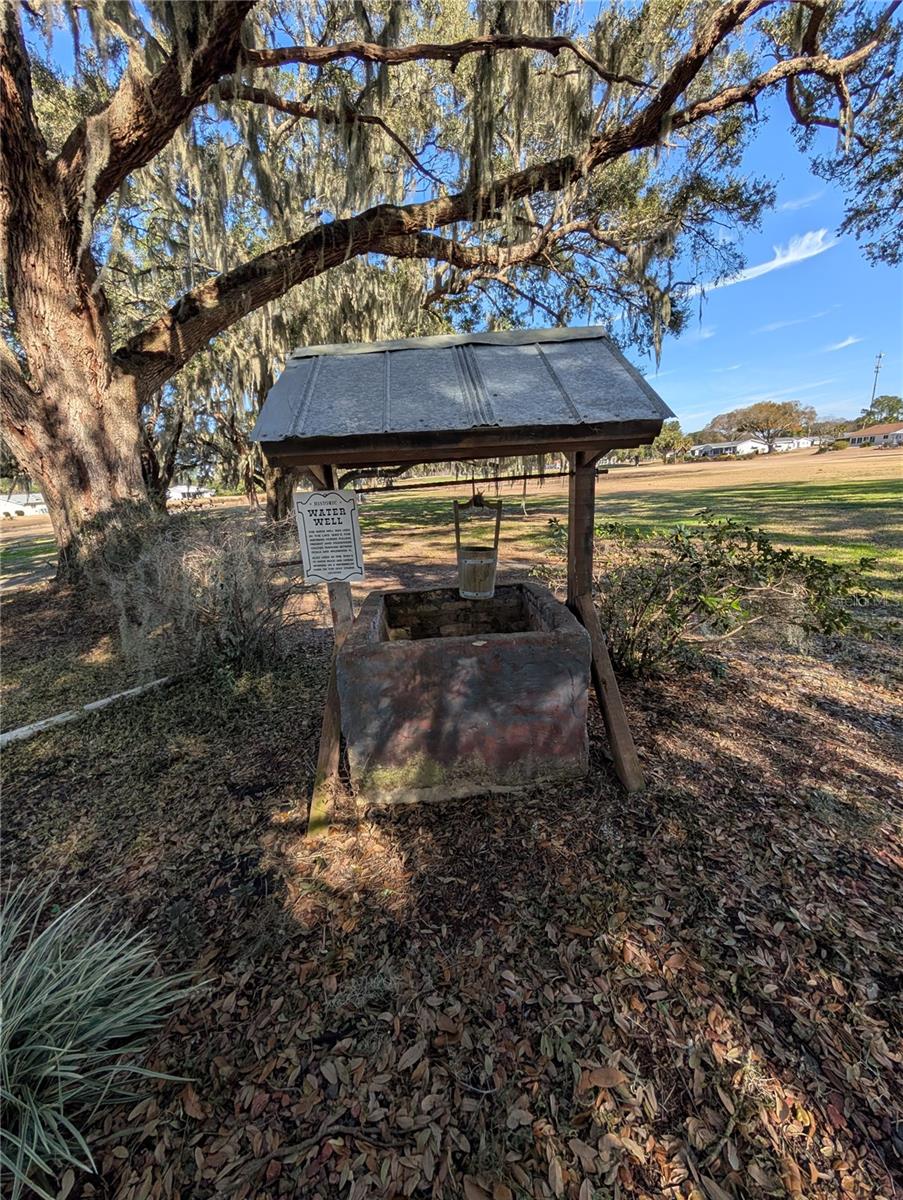 SPRUCE CRK SOUTH 03 - Residential