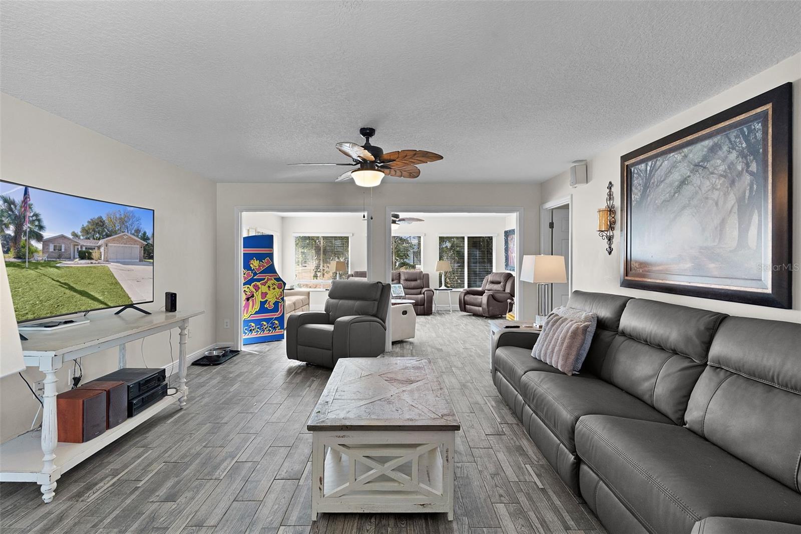 SPRUCE CRK SOUTH 03 - Residential