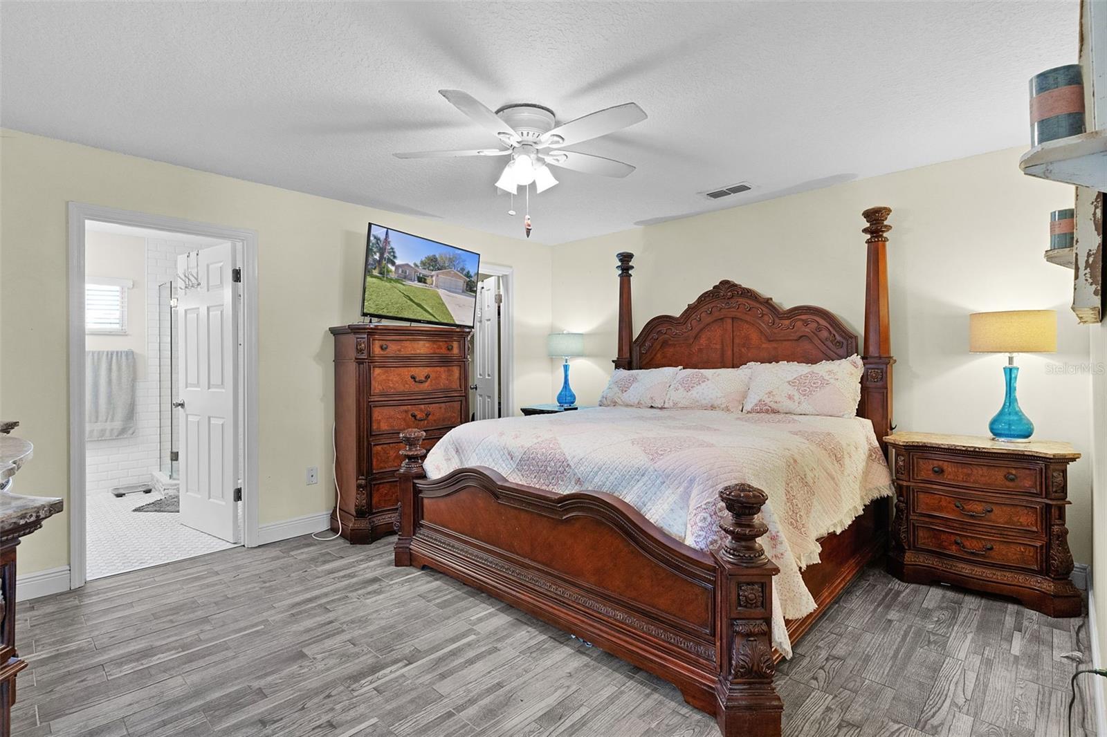 SPRUCE CRK SOUTH 03 - Residential