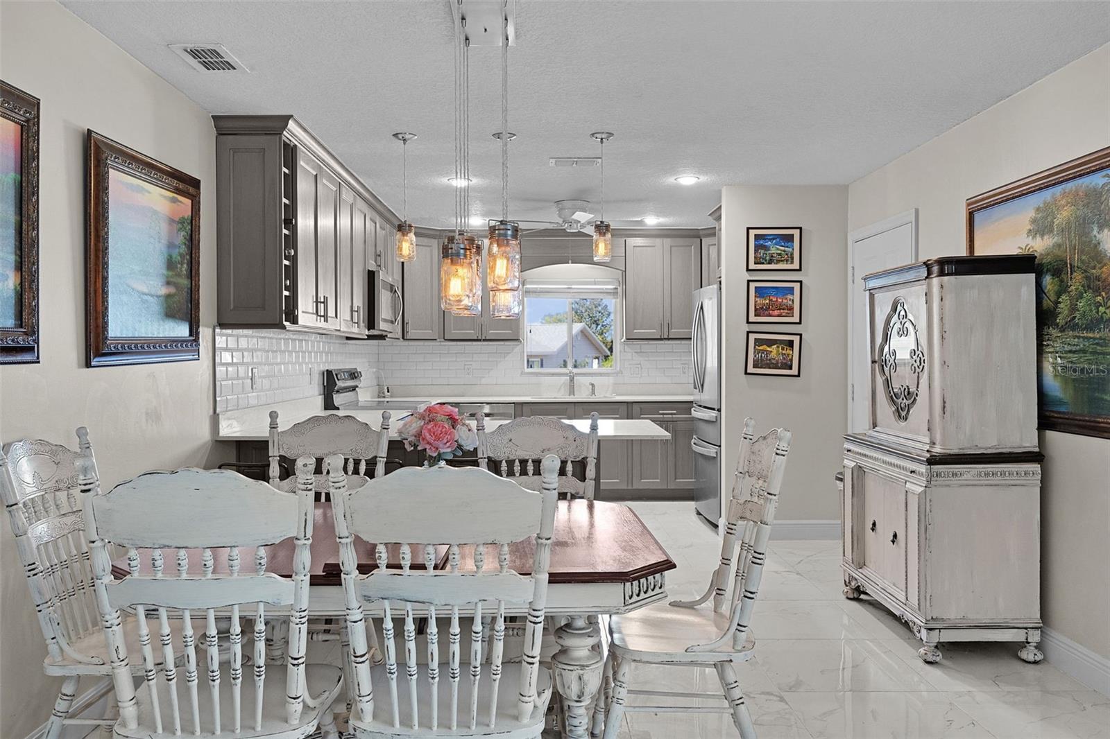 SPRUCE CRK SOUTH 03 - Residential