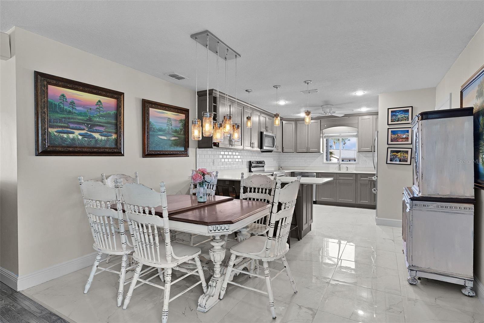 SPRUCE CRK SOUTH 03 - Residential