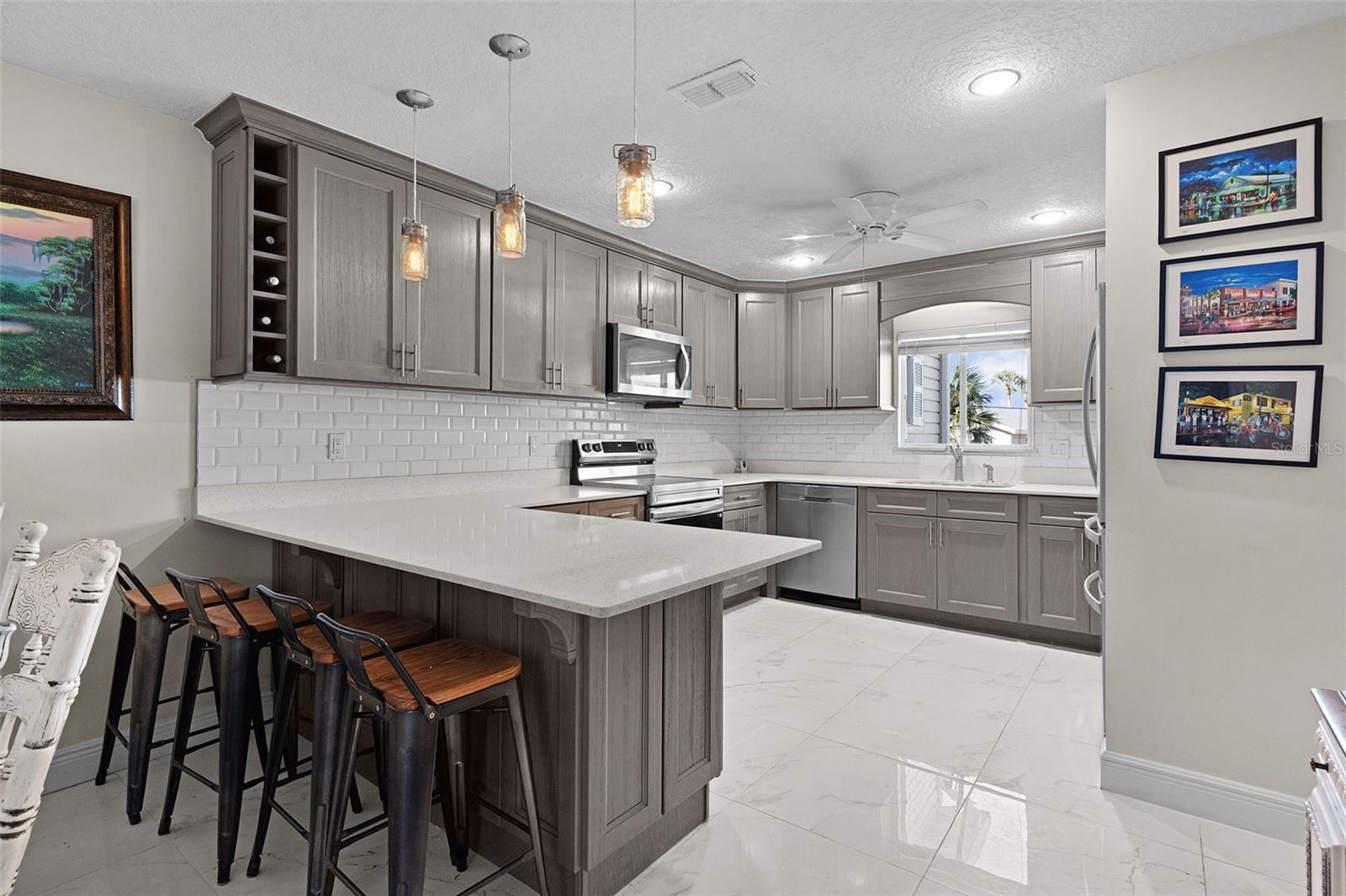 SPRUCE CRK SOUTH 03 - Residential