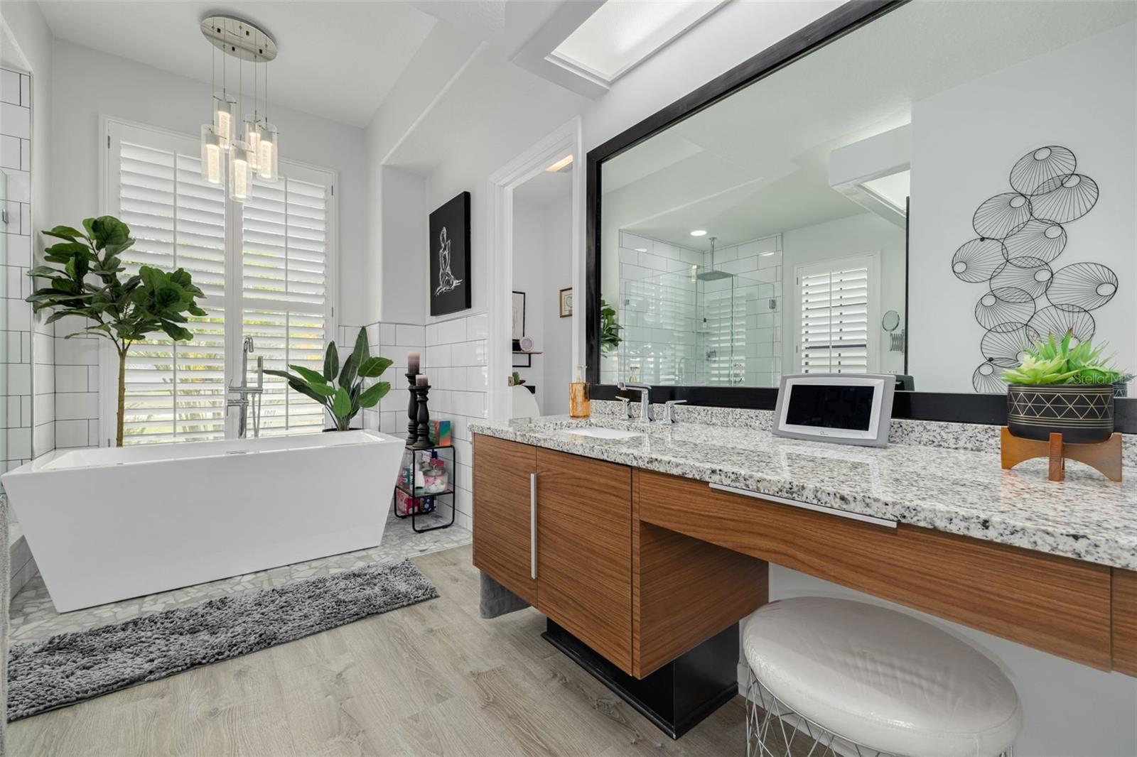 WYNDTREE - Residential