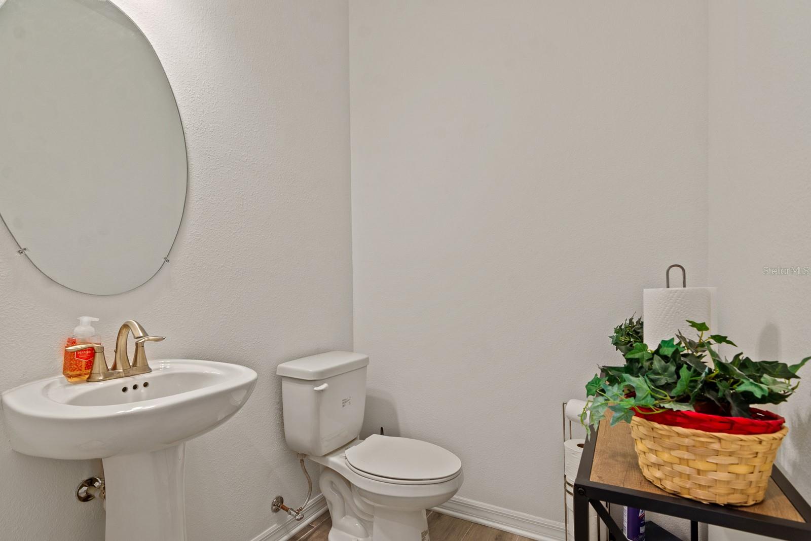 SIENNA PARK TWNHMS/UNIVERSITY - Residential