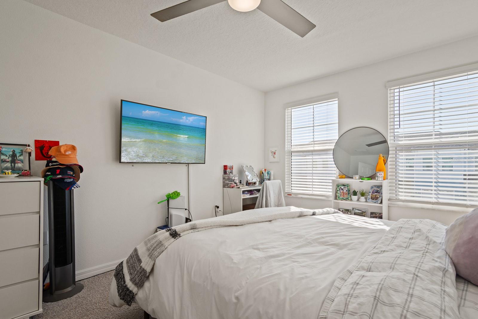 SIENNA PARK TWNHMS/UNIVERSITY - Residential