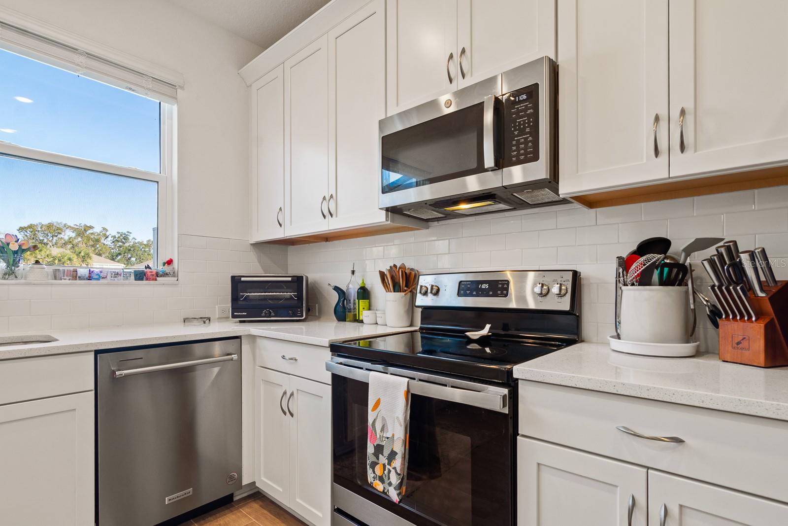 SIENNA PARK TWNHMS/UNIVERSITY - Residential