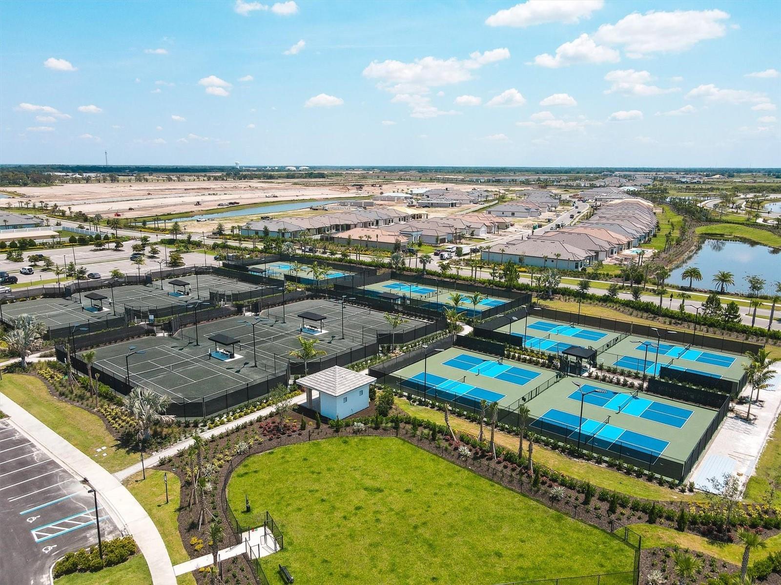 AZARIO ESPLANADE PH III SUBPH D - Residential