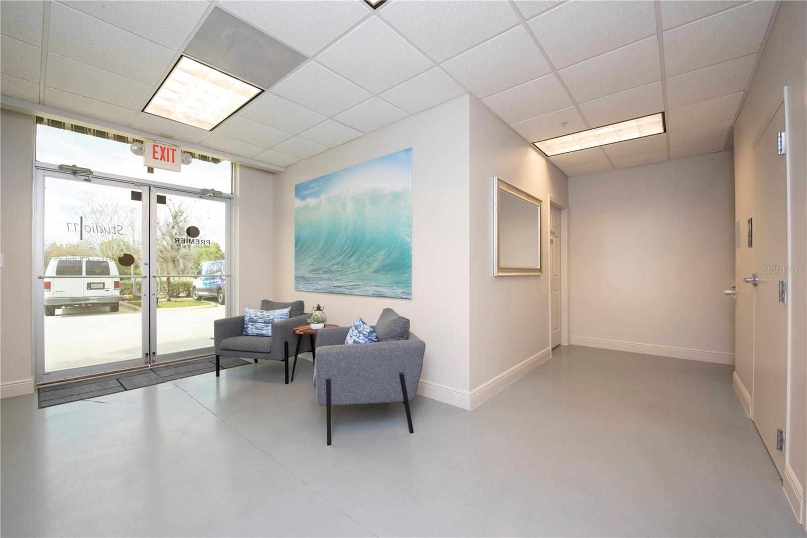 LEE VISTA LAKESIDE 02 - Commercial Lease