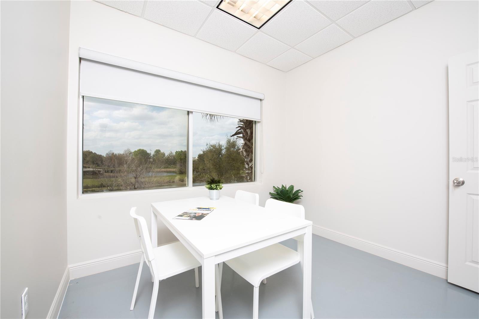 LEE VISTA LAKESIDE 02 - Commercial Lease