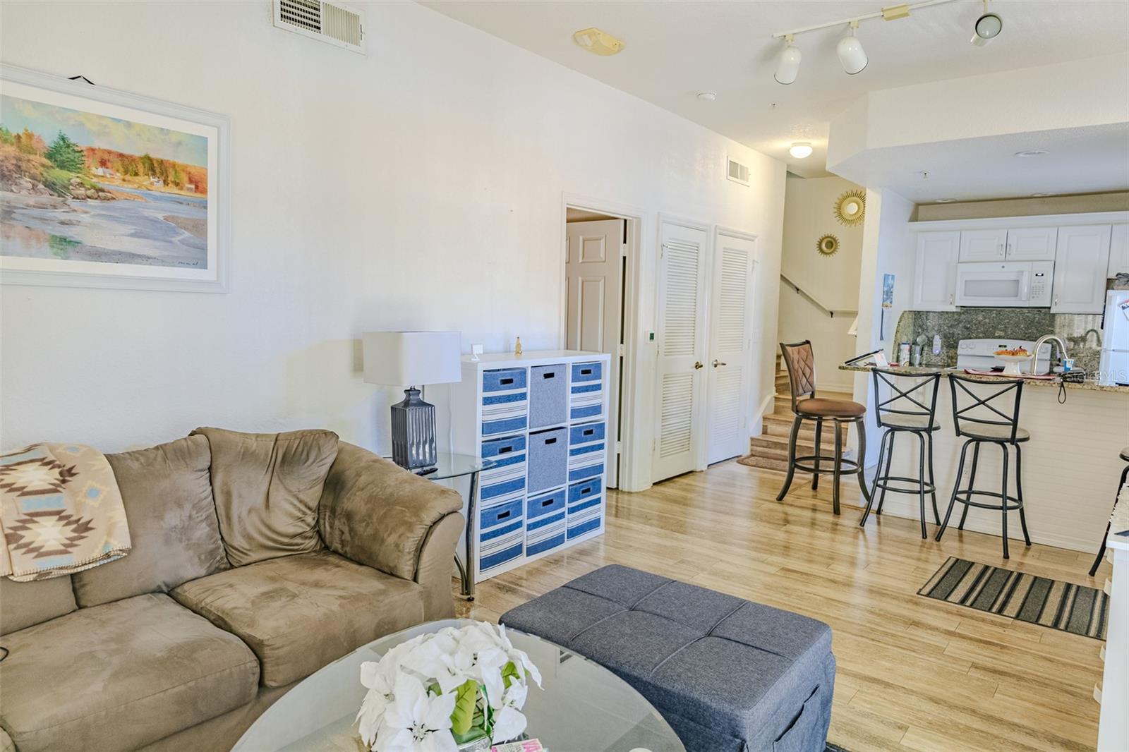 VENETIAN BAY VILLAGE CONDO PH 3 - Residential