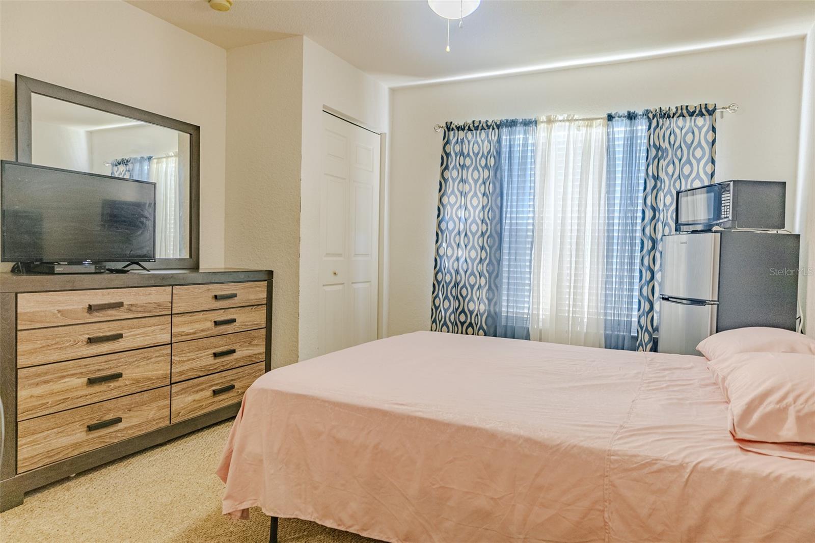 VENETIAN BAY VILLAGE CONDO PH 3 - Residential