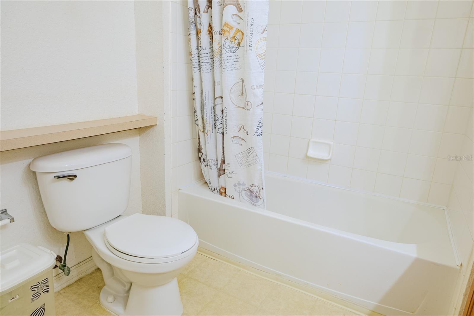 VENETIAN BAY VILLAGE CONDO PH 3 - Residential