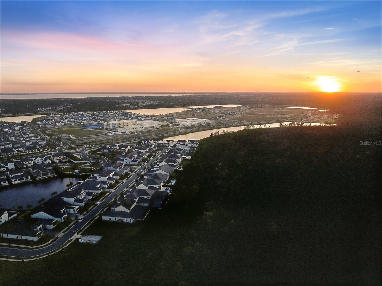 LAUREL POINTE PH 1 - Residential