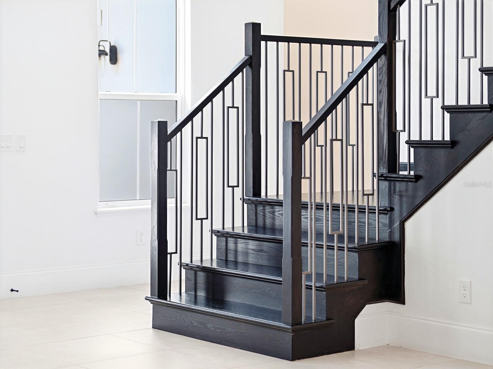 LAUREL POINTE PH 1 - Residential