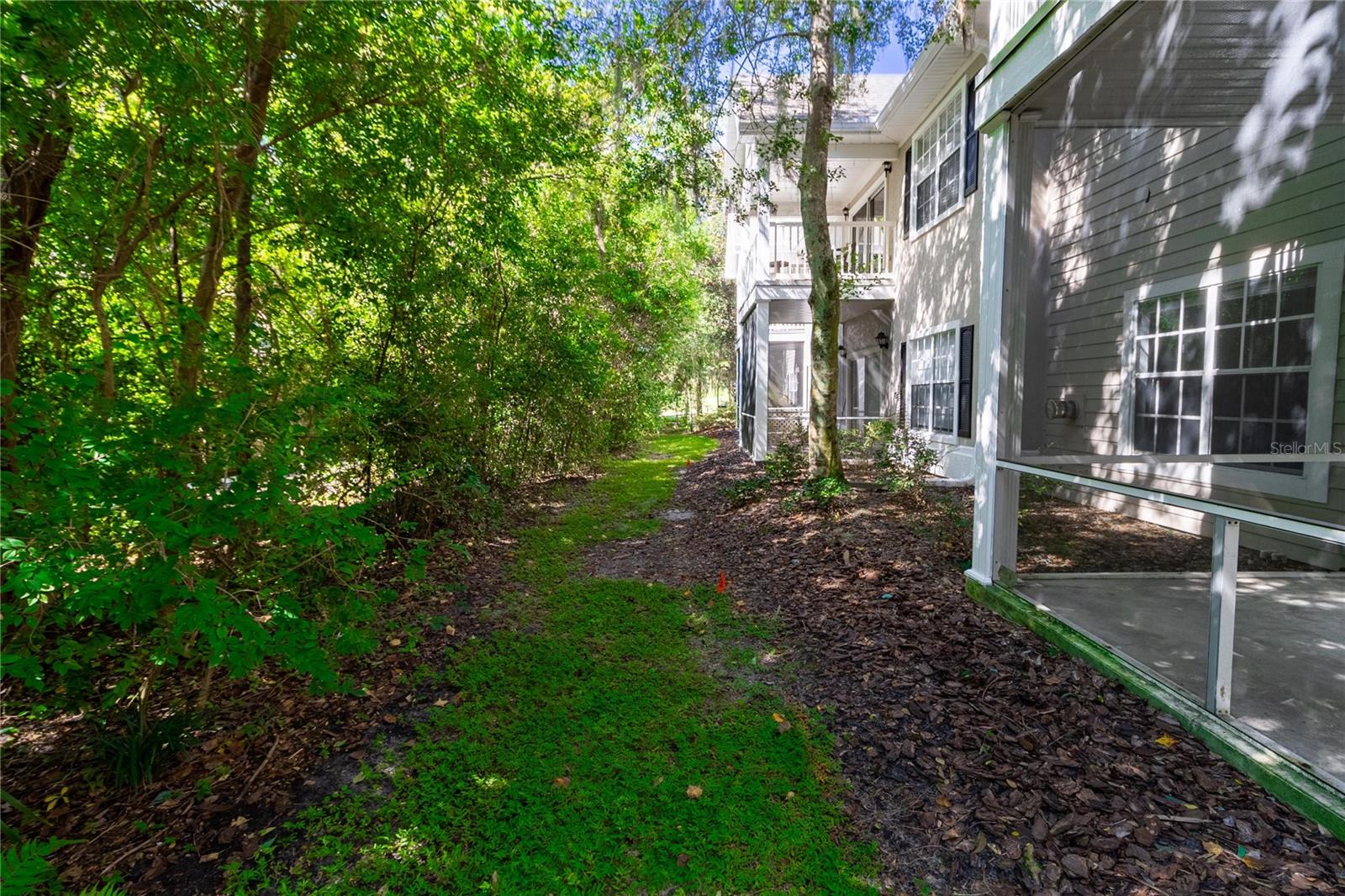 THE LINKS - Residential Lease
