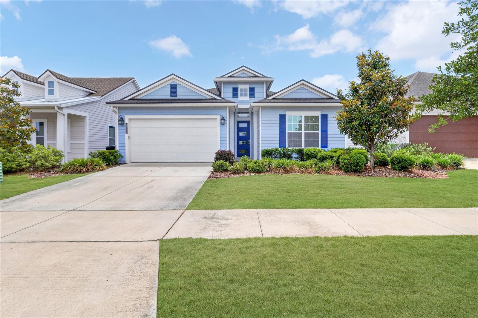 OAKMONT - Residential