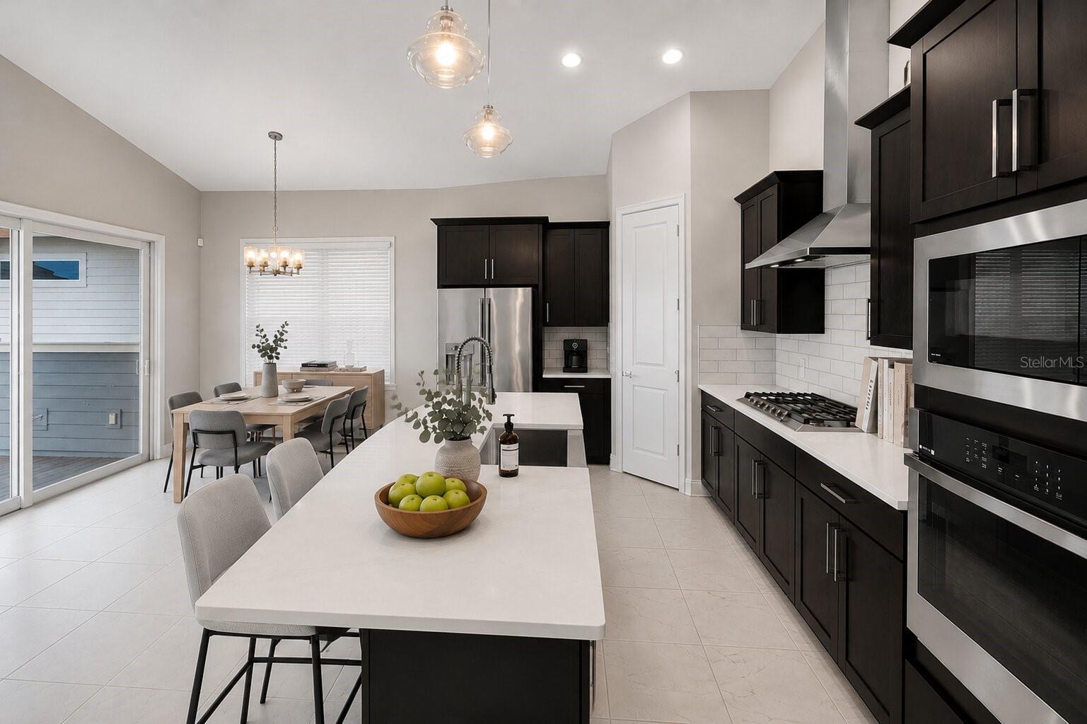 OAKMONT - Residential