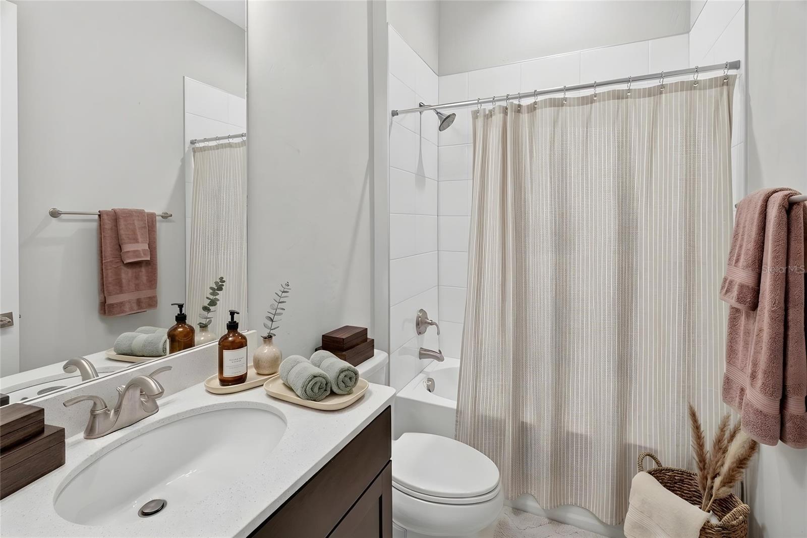 OAKMONT - Residential