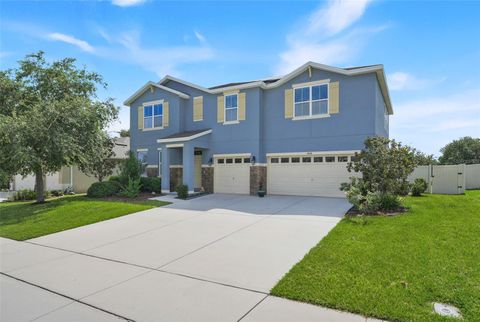 Photo of 4516 Linwood Trace Lane, Clermont, FL 34711 (MLS # O6409709)