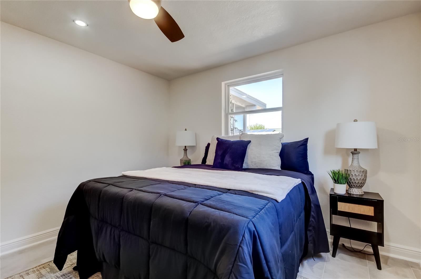 BEACON SQUARE - Residential