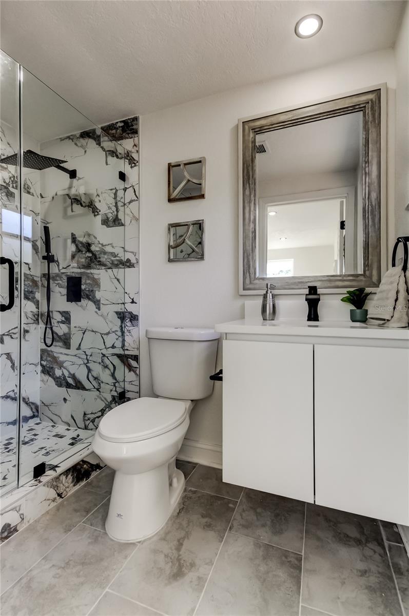 BEACON SQUARE - Residential