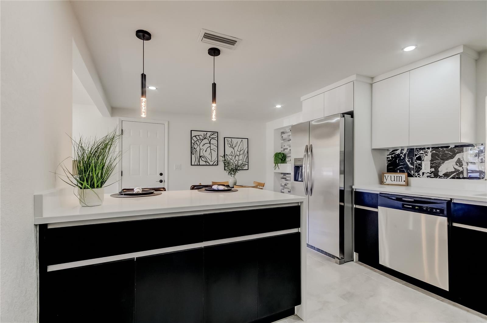 BEACON SQUARE - Residential