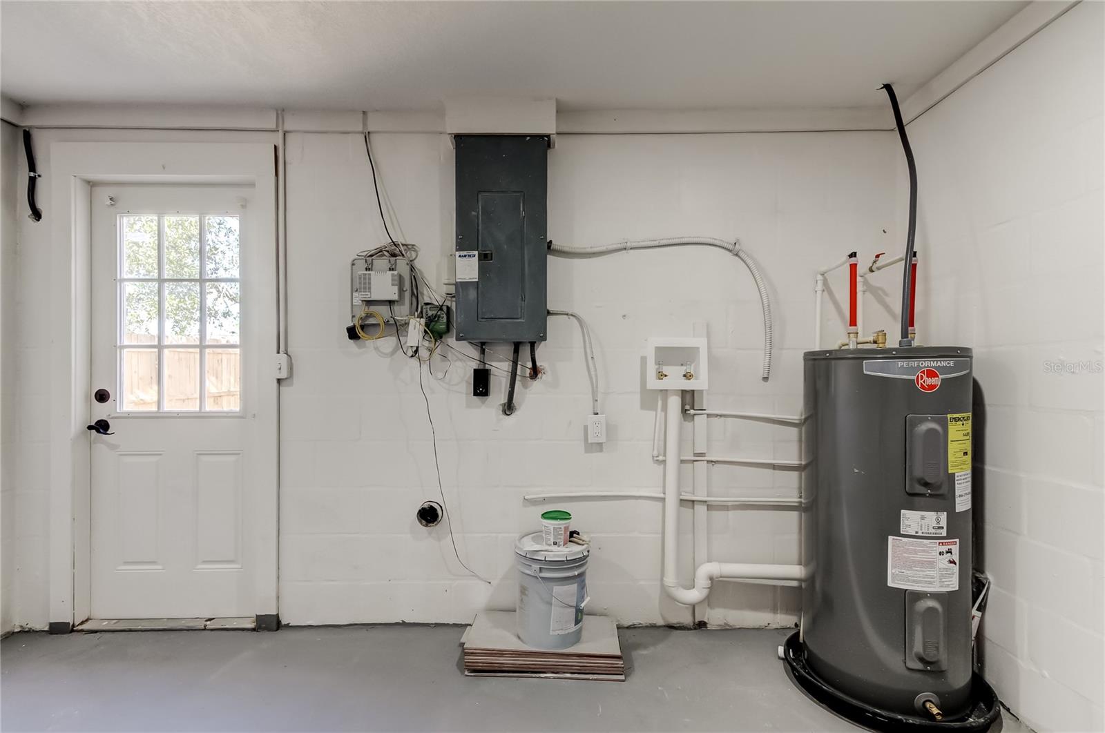 BEACON SQUARE - Residential