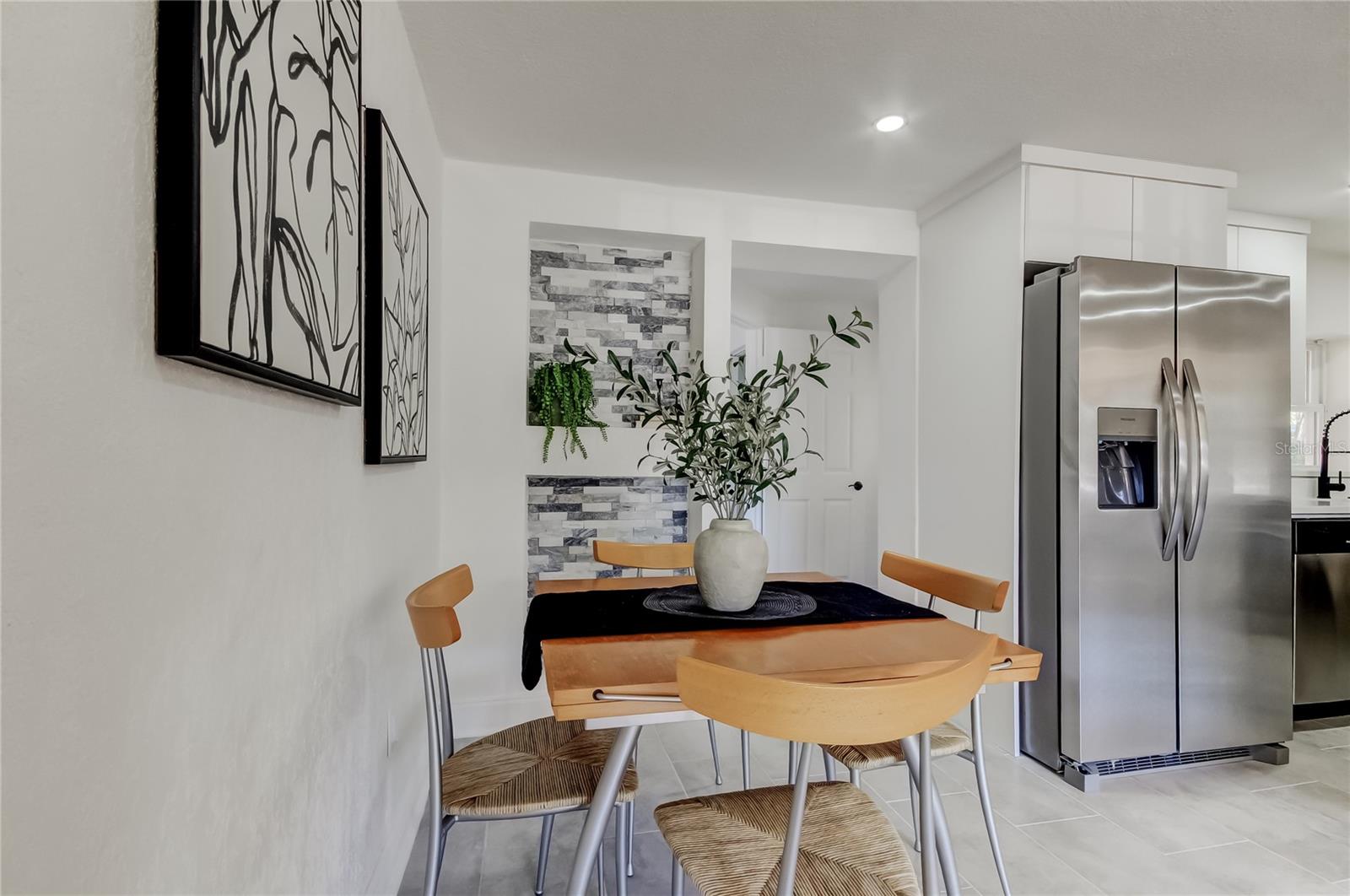 BEACON SQUARE - Residential