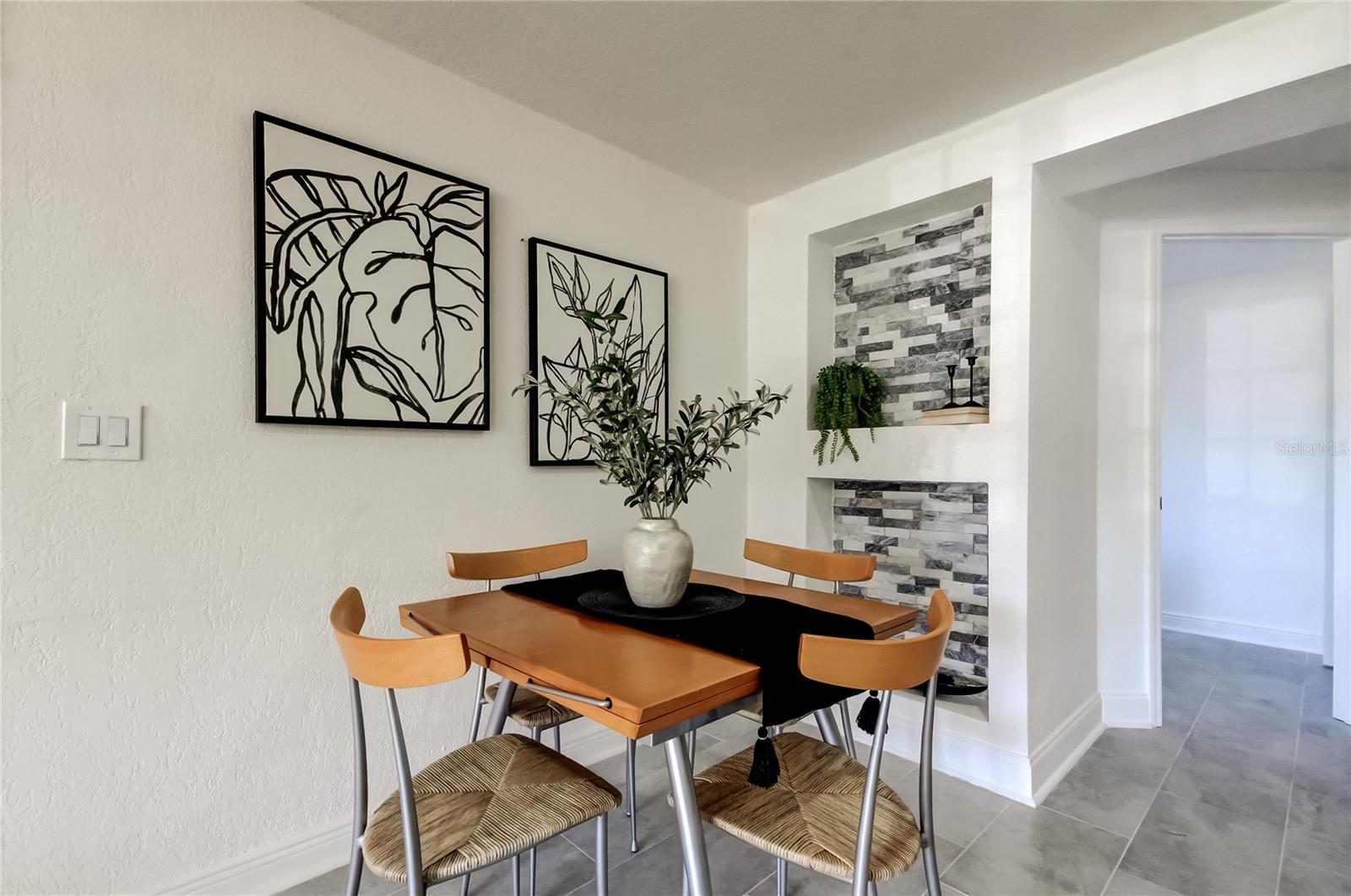 BEACON SQUARE - Residential