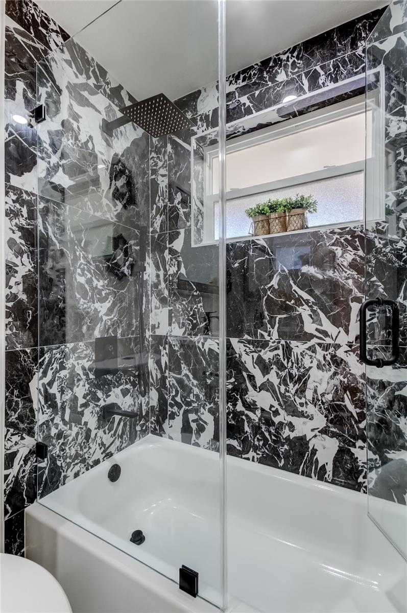 BEACON SQUARE - Residential