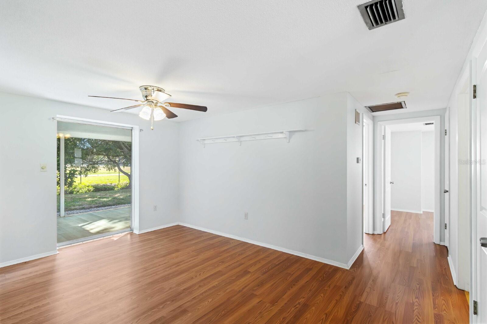 PALM LAKES - Residential Lease