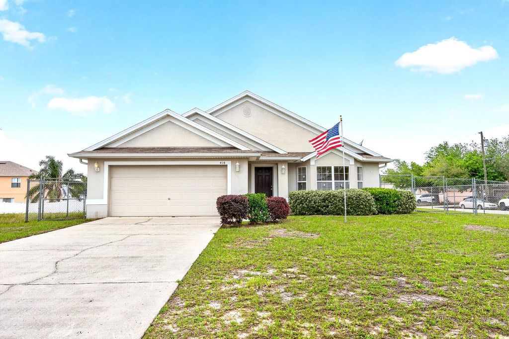 Photo of 416 Lakeview Road, Kissimmee, FL 34759 (MLS # O6399242)