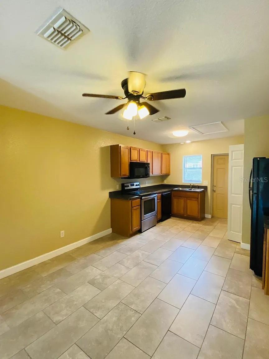 CITRUS SPGS UNIT 01 - Residential Income