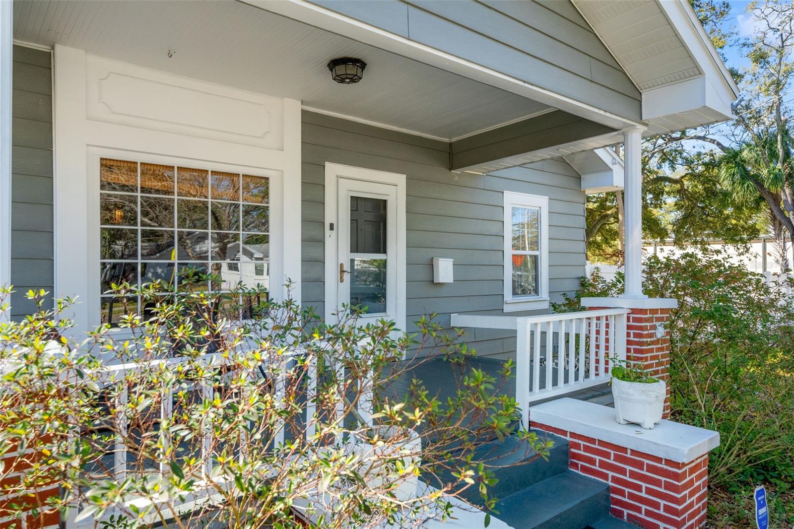 JONES ESTATES - Residential