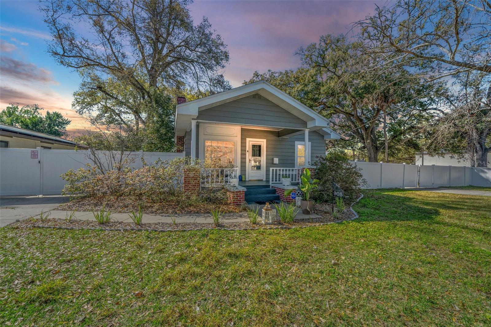 JONES ESTATES - Residential