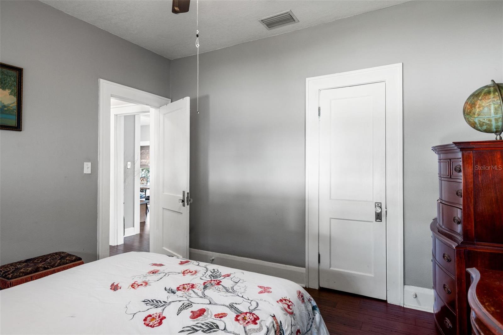 JONES ESTATES - Residential