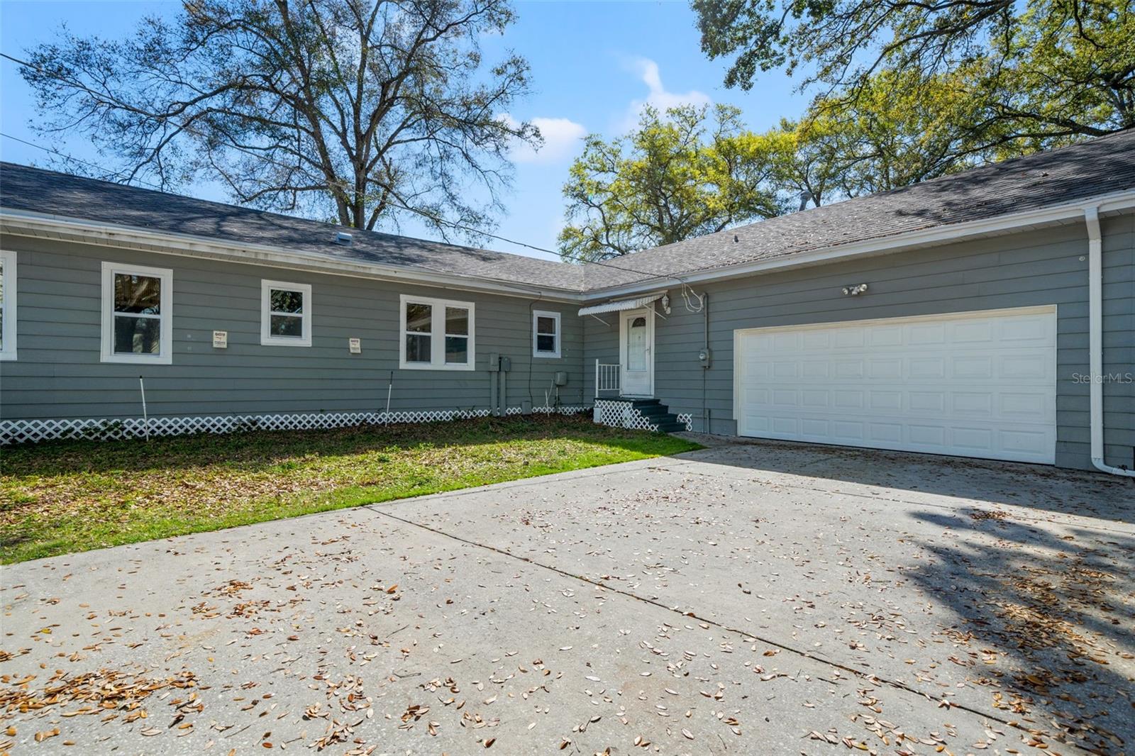 JONES ESTATES - Residential