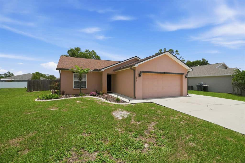 Photo of 2835 Woodland Meadow Road, Mulberry, FL 33860 (MLS # TB8519515)