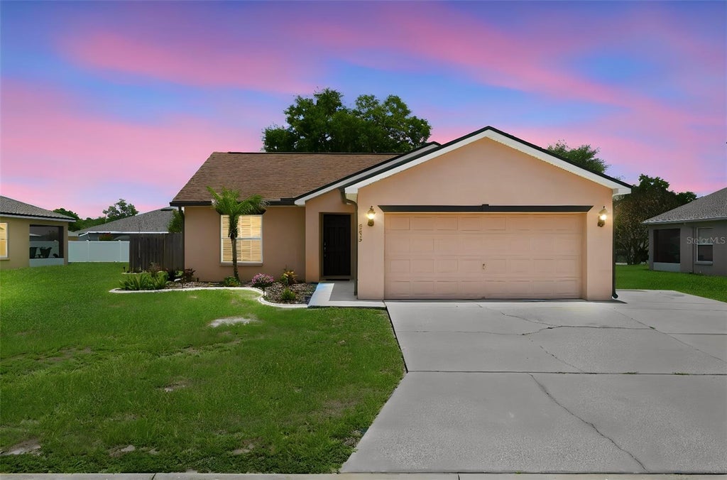 Photo of 2835 Woodland Meadow Road, Mulberry, FL 33860 (MLS # TB8519515)