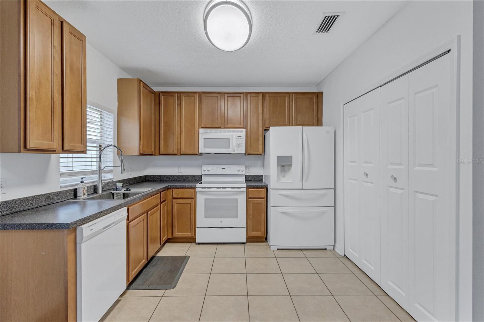 GREENBROOK WALK PH 2 OR 2113/3283 - Residential
