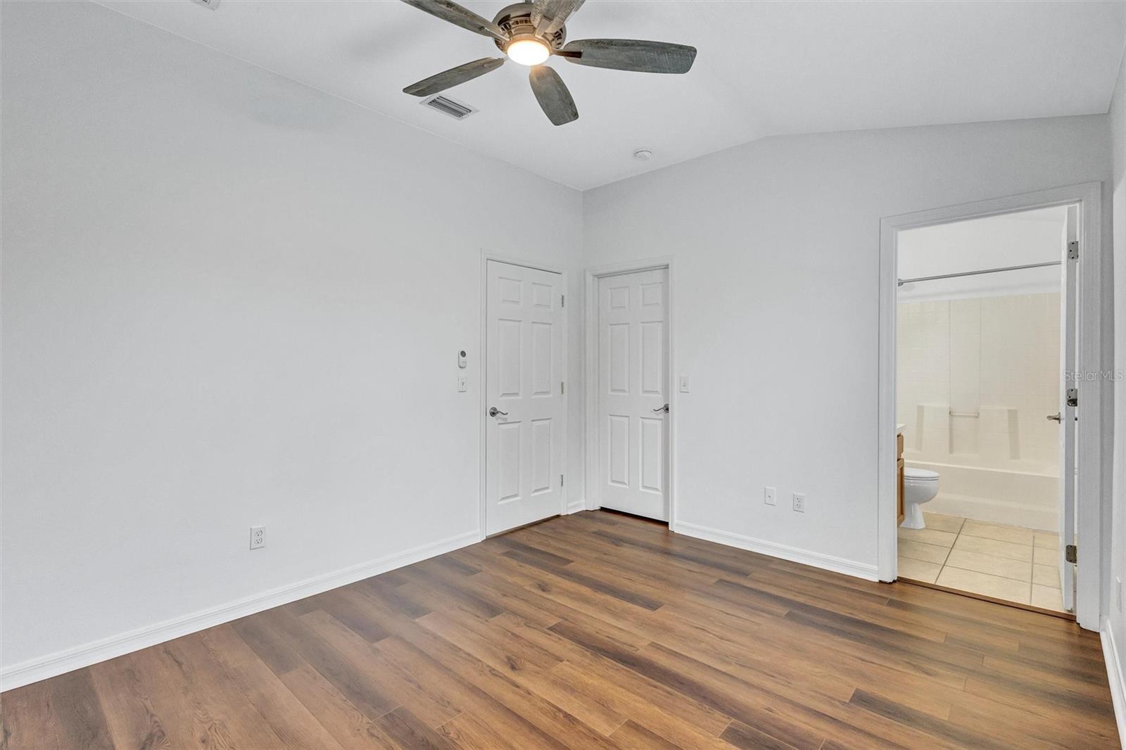 GREENBROOK WALK PH 2 OR 2113/3283 - Residential