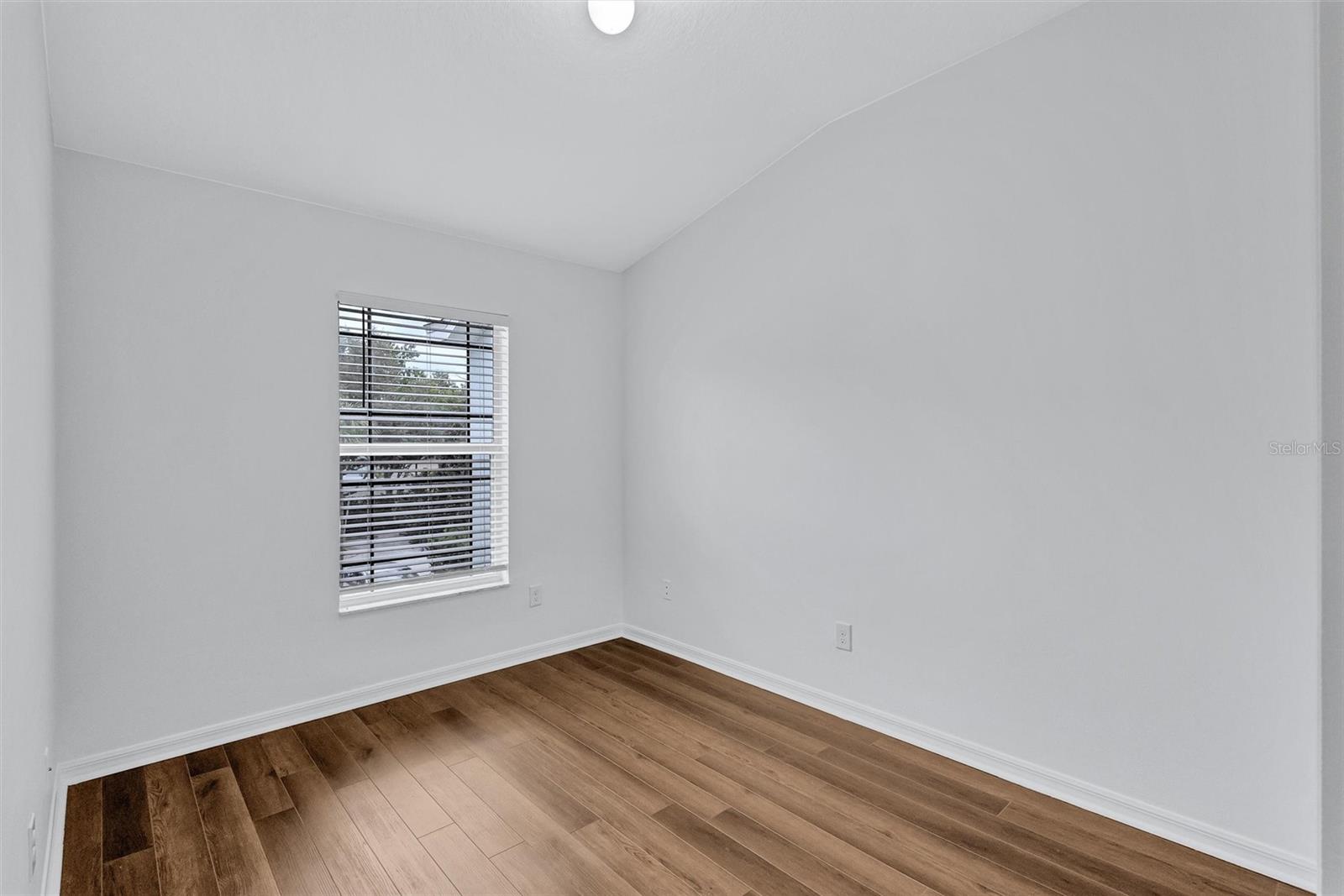 GREENBROOK WALK PH 2 OR 2113/3283 - Residential