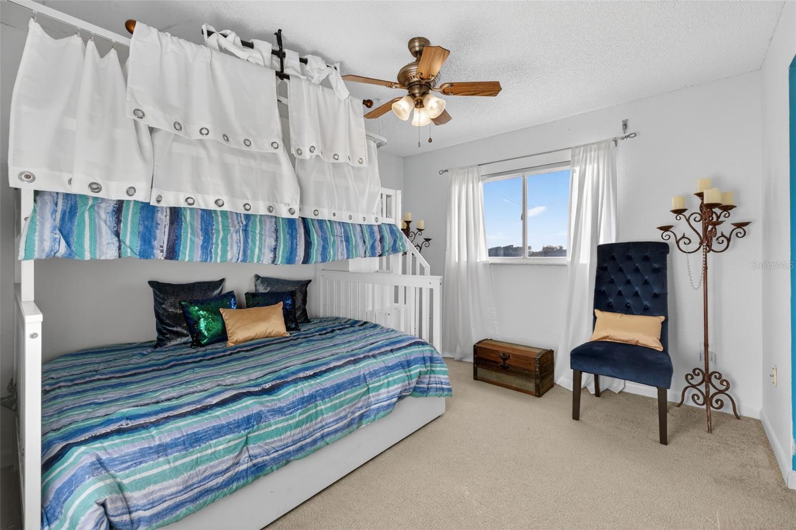 OCEAN DUNES TWNHS - Residential