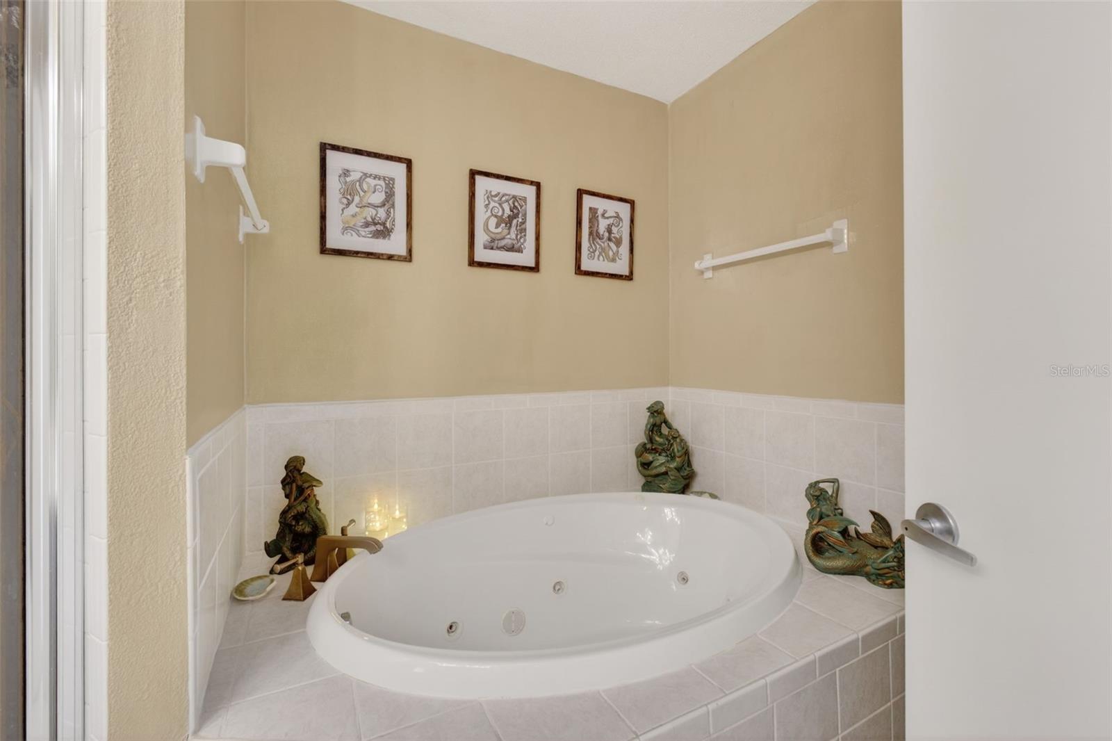 OCEAN DUNES TWNHS - Residential